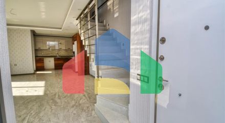 Квартира планування 4 + 1 в мікрорайоні Хурма - Анталія