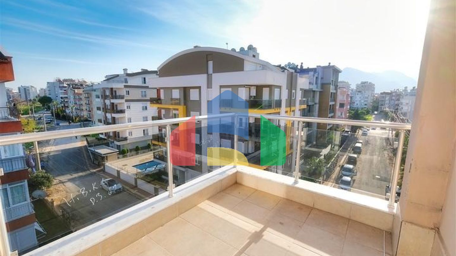 Квартири планування 1+1 , 3+1 , 3+2 в елітному районі Лиман-Анталія