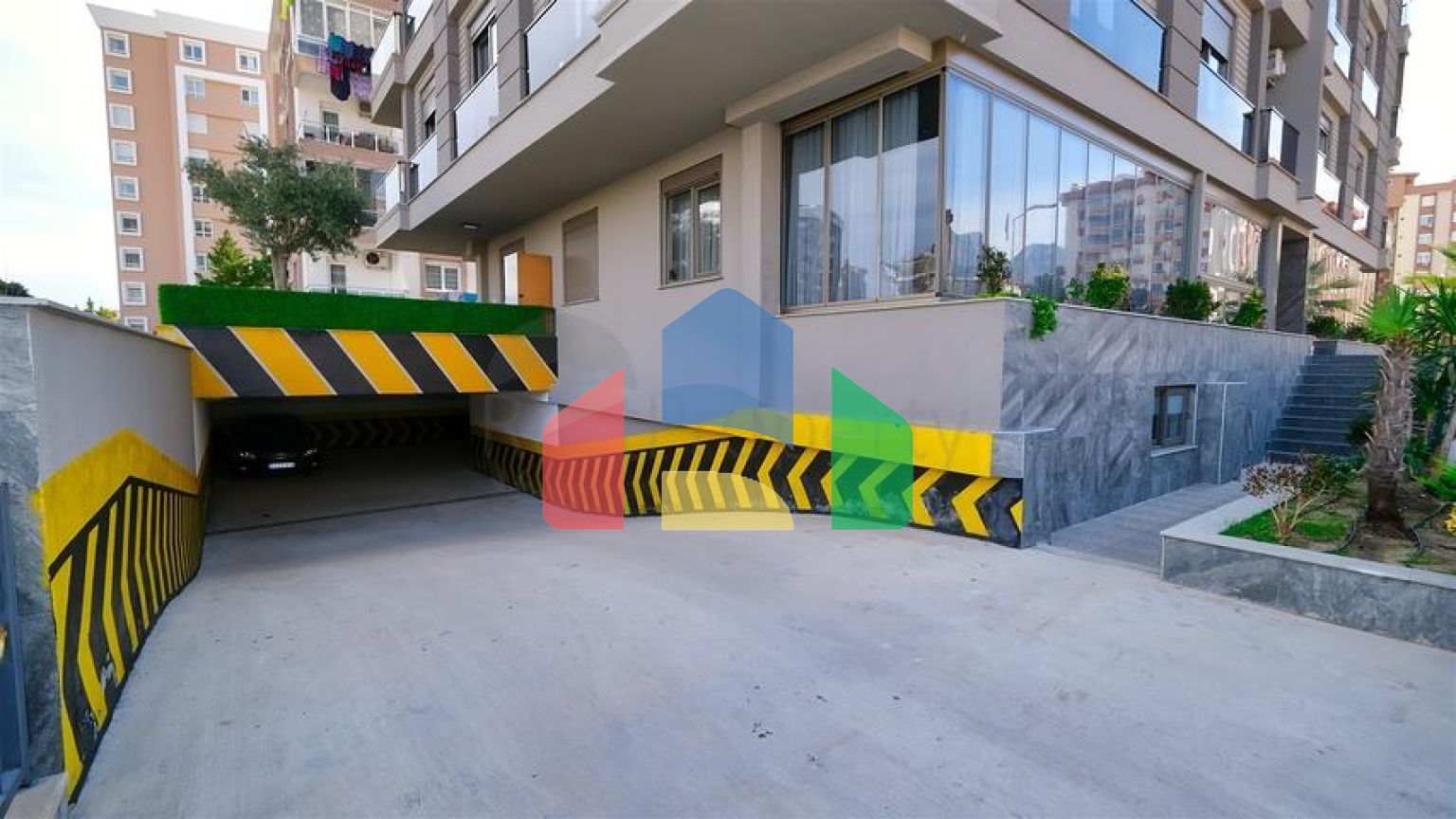 Квартири планування 1 + 1 в мікрорайоні Сарису - Анталія