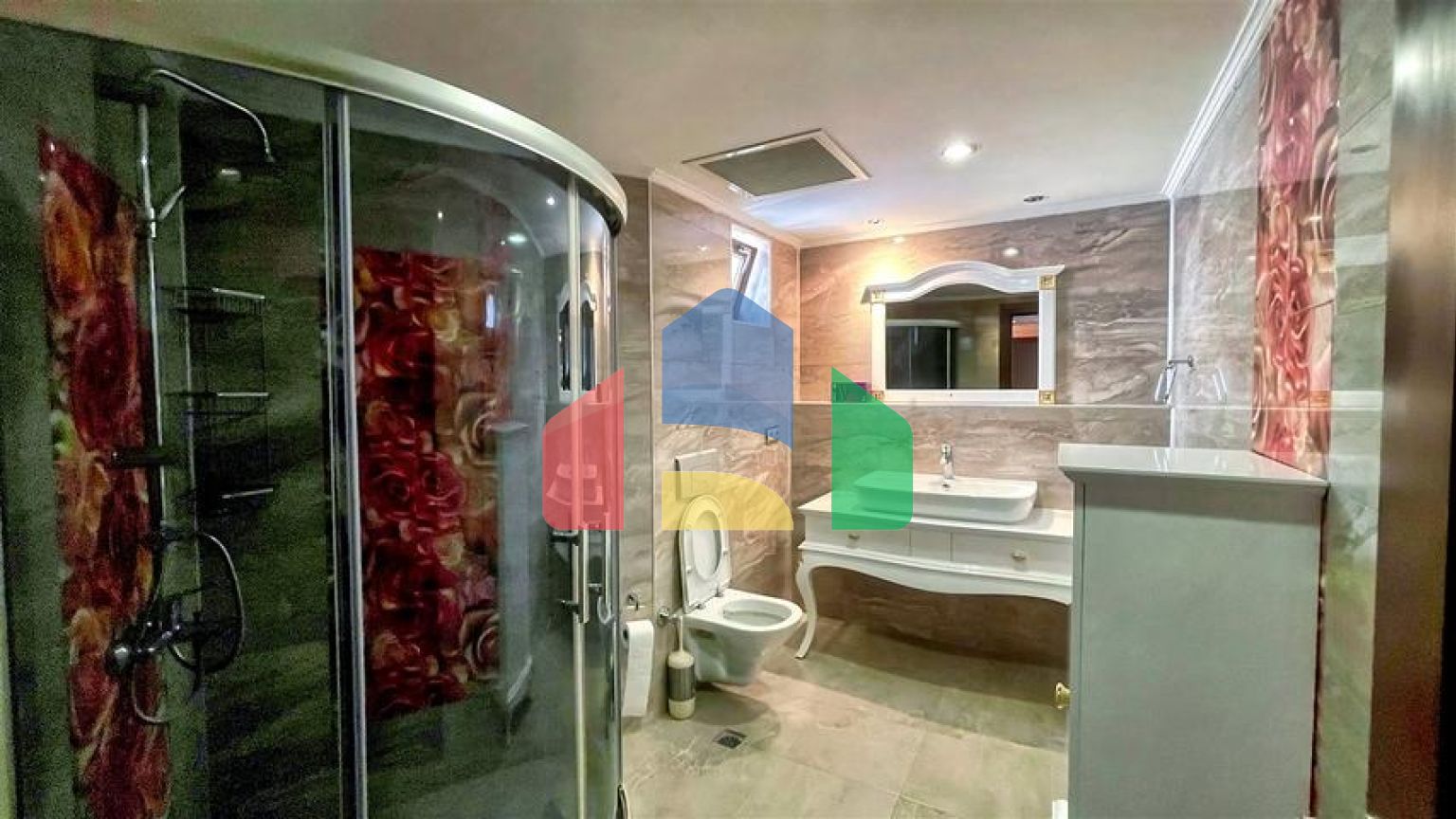 Квартира планування 3 + 1 в мікрорайоні Лиман - Анталія