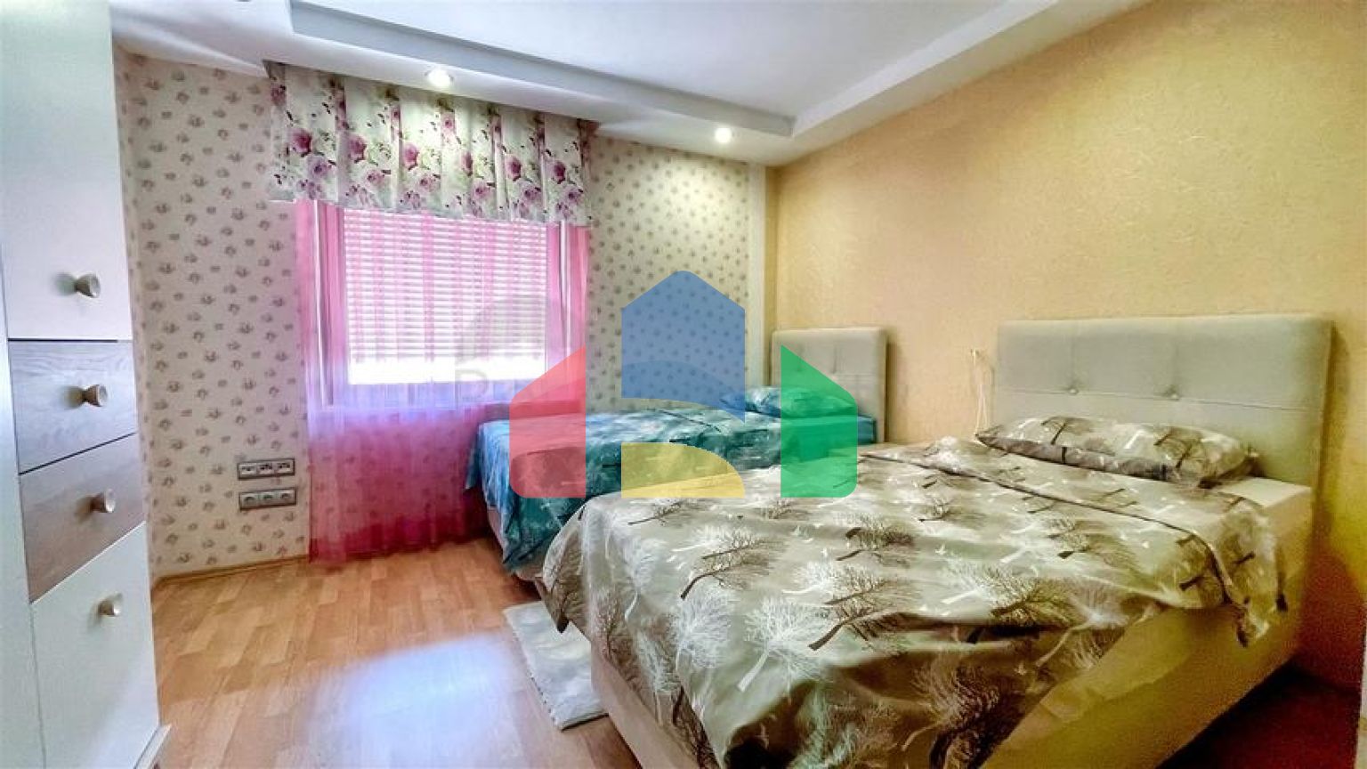 Квартира планування 3 + 1 в мікрорайоні Лиман - Анталія