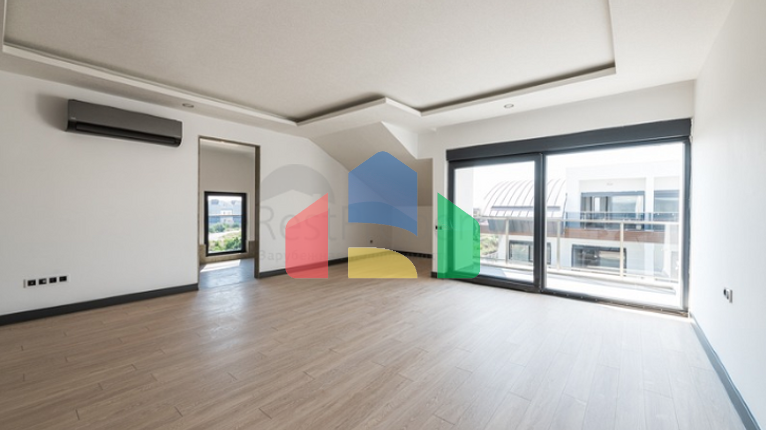 Елітний комплекс вілл в Анталії поруч з Боачай Мариною