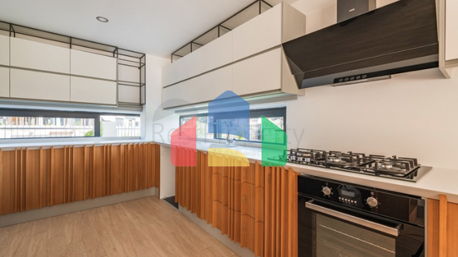 Елітний комплекс вілл в Анталії поруч з Боачай Мариною