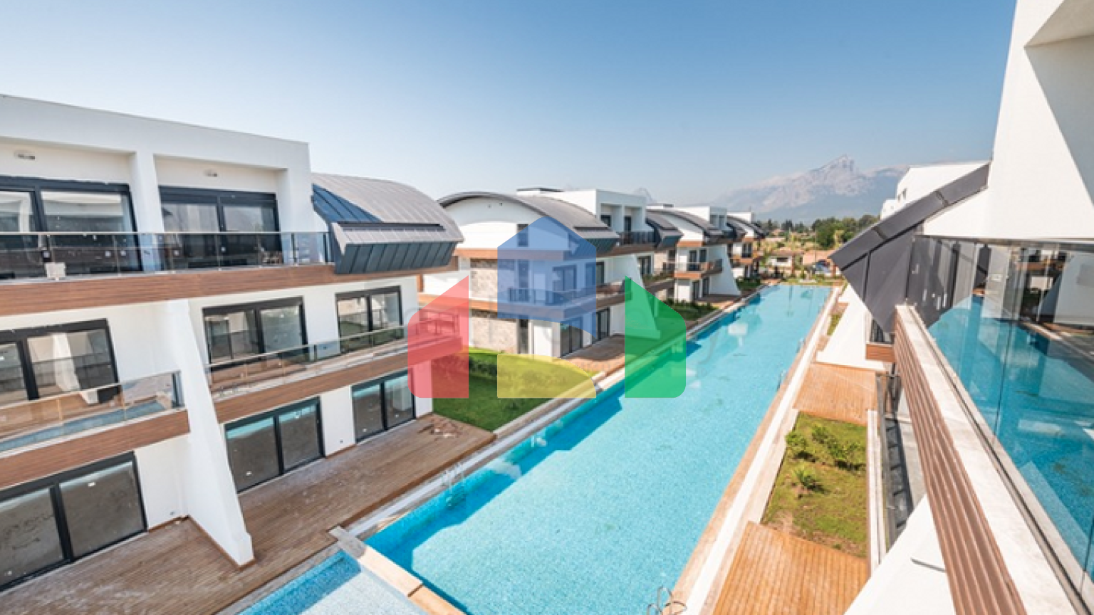 Елітний комплекс вілл в Анталії поруч з Боачай Мариною