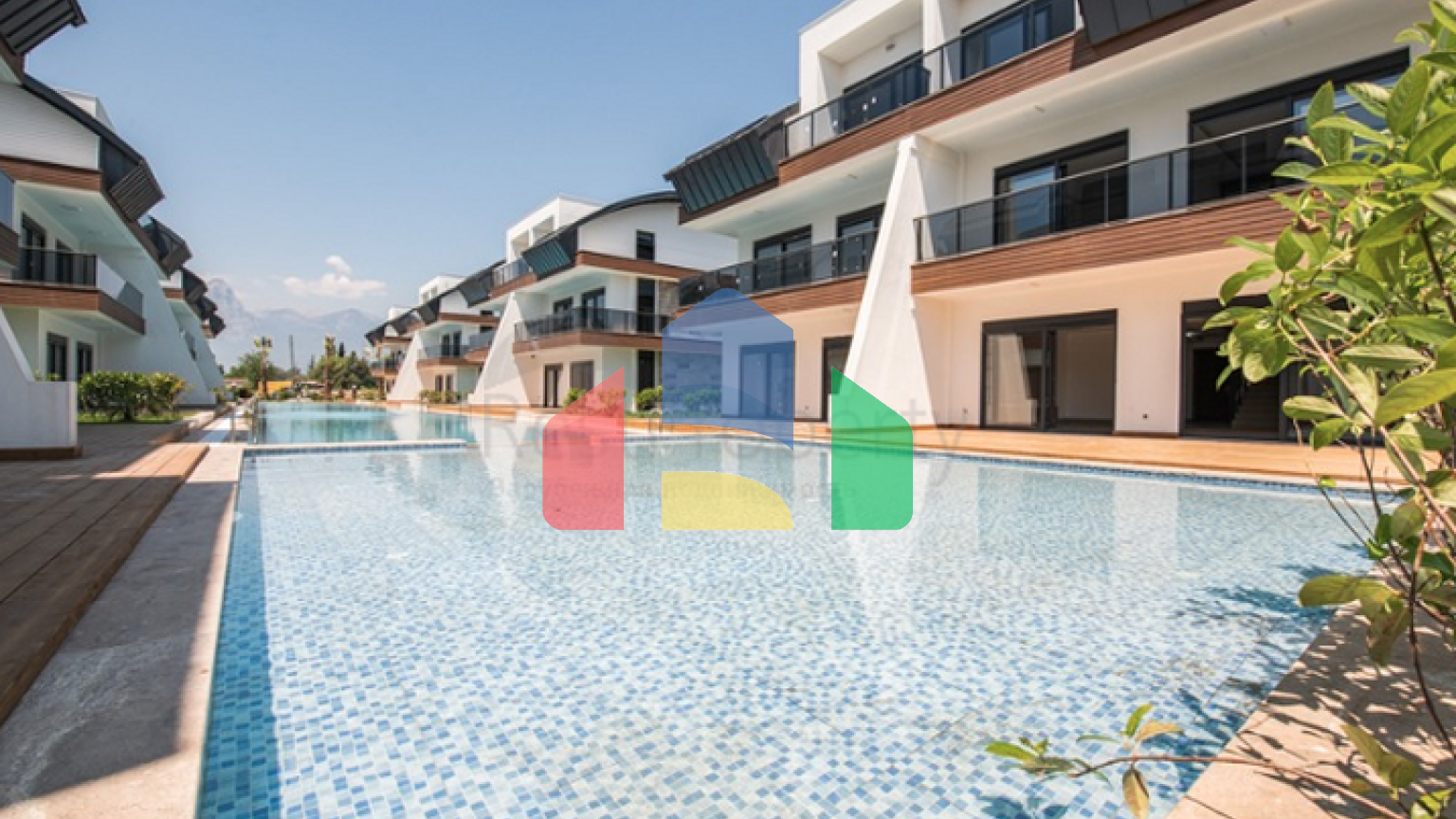 Елітний комплекс вілл в Анталії поруч з Боачай Мариною