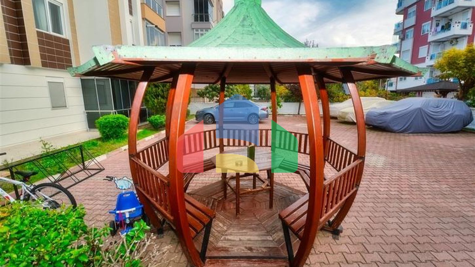 Квартира планування 2 + 1 в мікрорайоні Лиман - Анталія