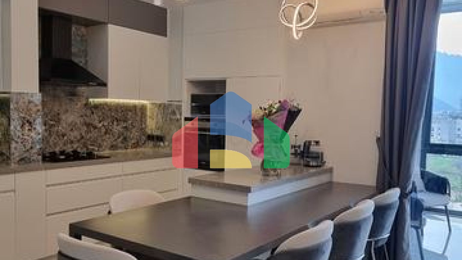 Продаётся квартира планировки 4+1 дуплекс в районе Хурма - Анталия