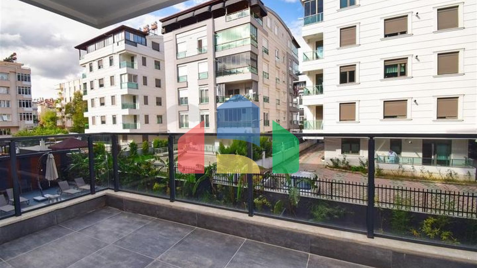 Інвестиційний проект в центрі міста Анталія