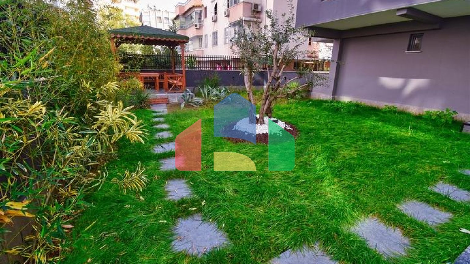 Інвестиційний проект в центрі міста Анталія