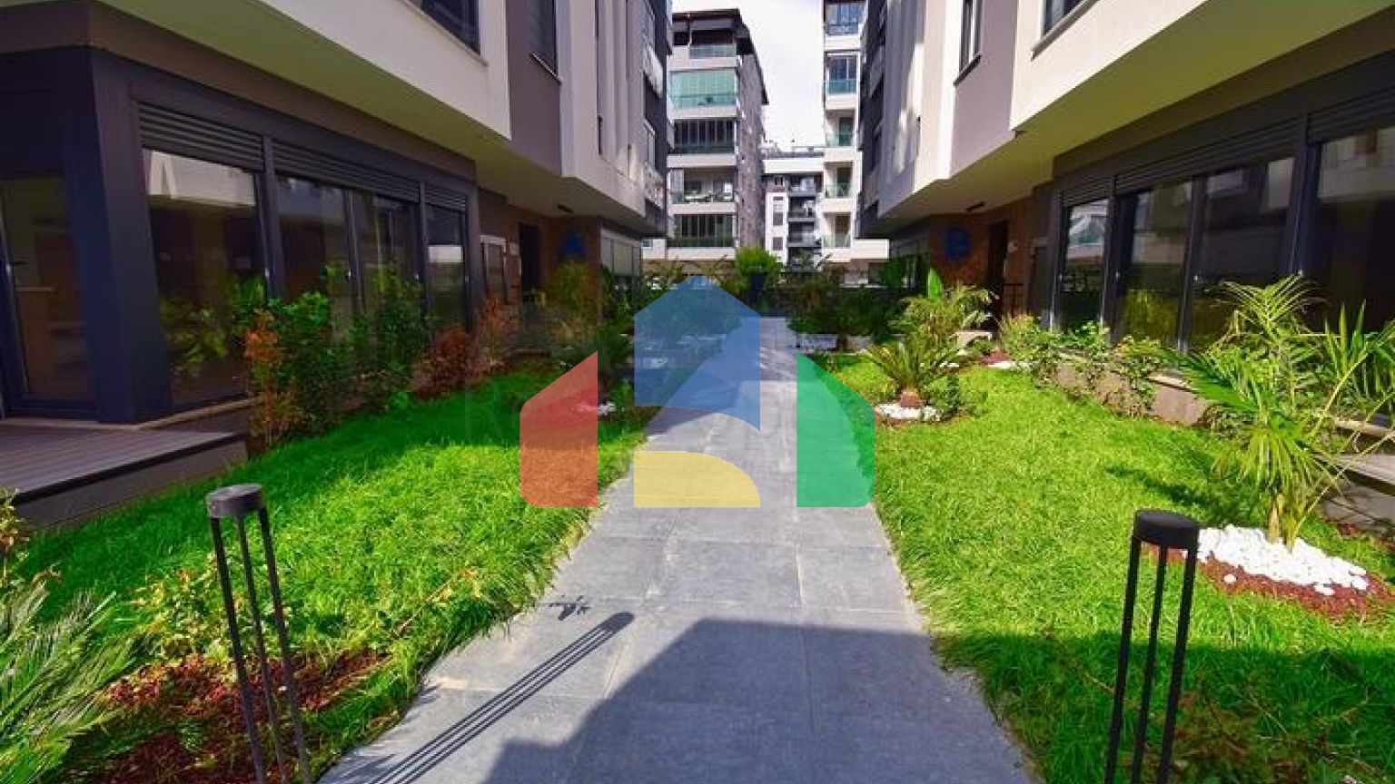 Інвестиційний проект в центрі міста Анталія