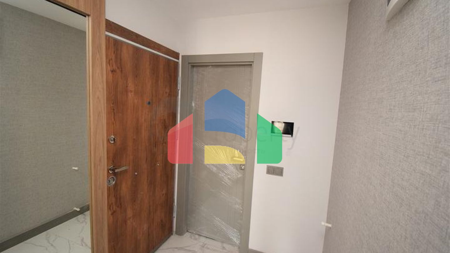 Квартира планування 2 + 1 в центрі міста Анталія