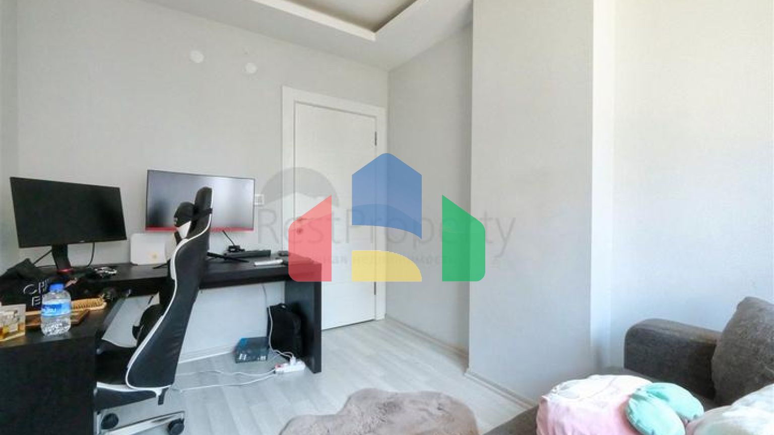 Квартира планування 2 + 1 в мікрорайоні Кизиларик - Анталія