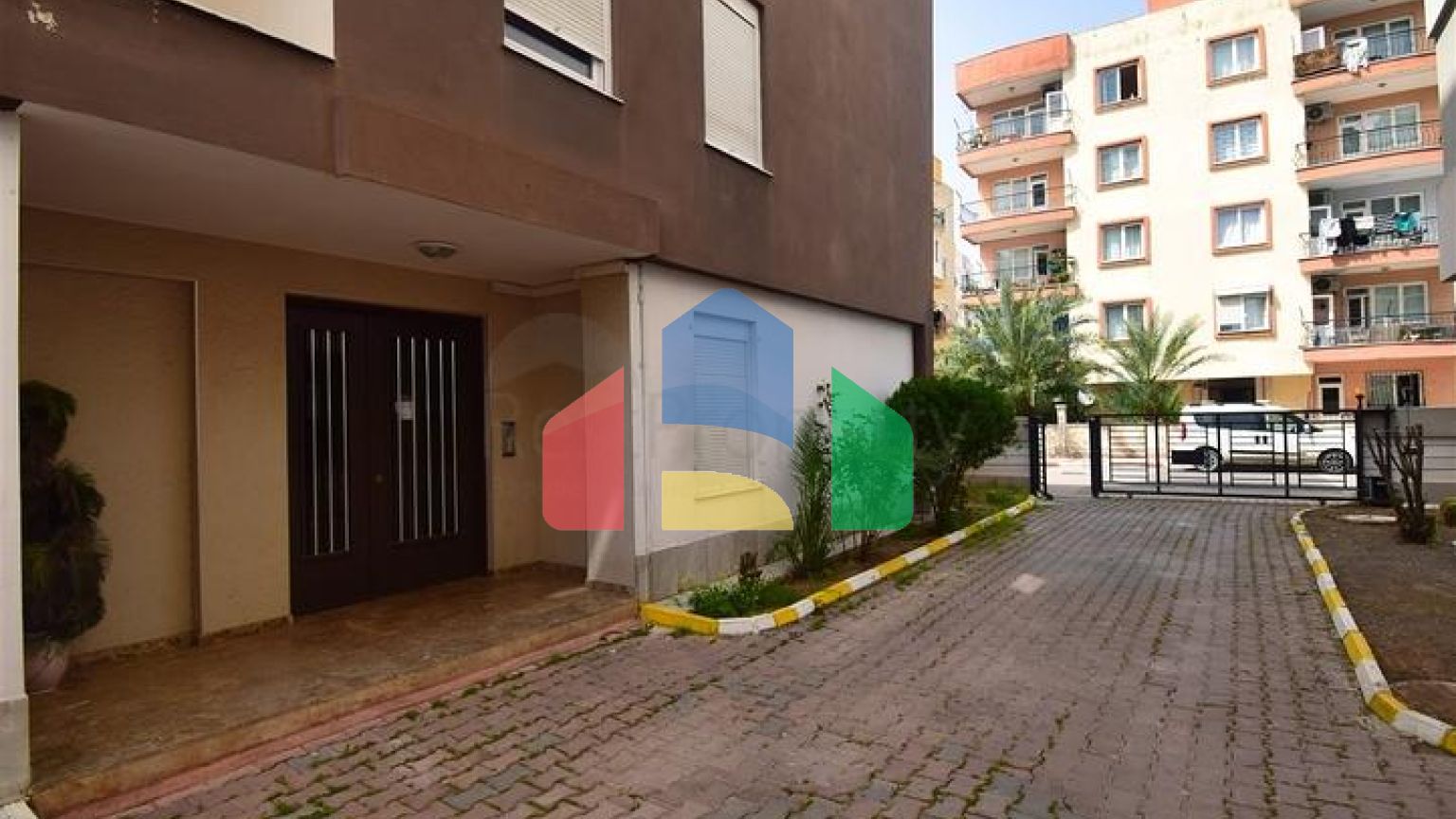 Квартира планування 3 + 1 в мікрорайоні Кизилтопрак - Анталія