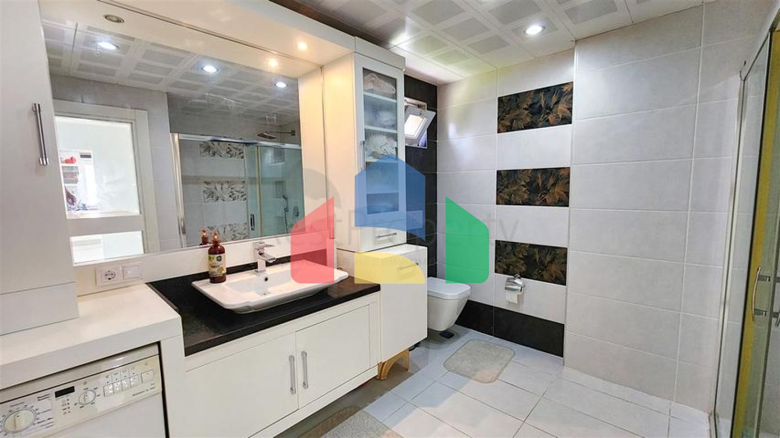 Квартира планування 3 + 1 в мікрорайоні Єшильбахче - Анталія