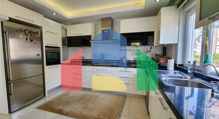 Квартира планування 3 + 1 в мікрорайоні Єшильбахче - Анталія