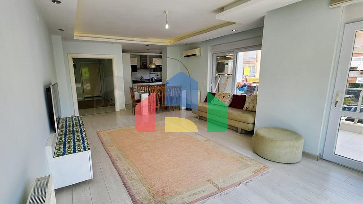 Квартира планування 3 + 1 в мікрорайоні Єшильбахче - Анталія