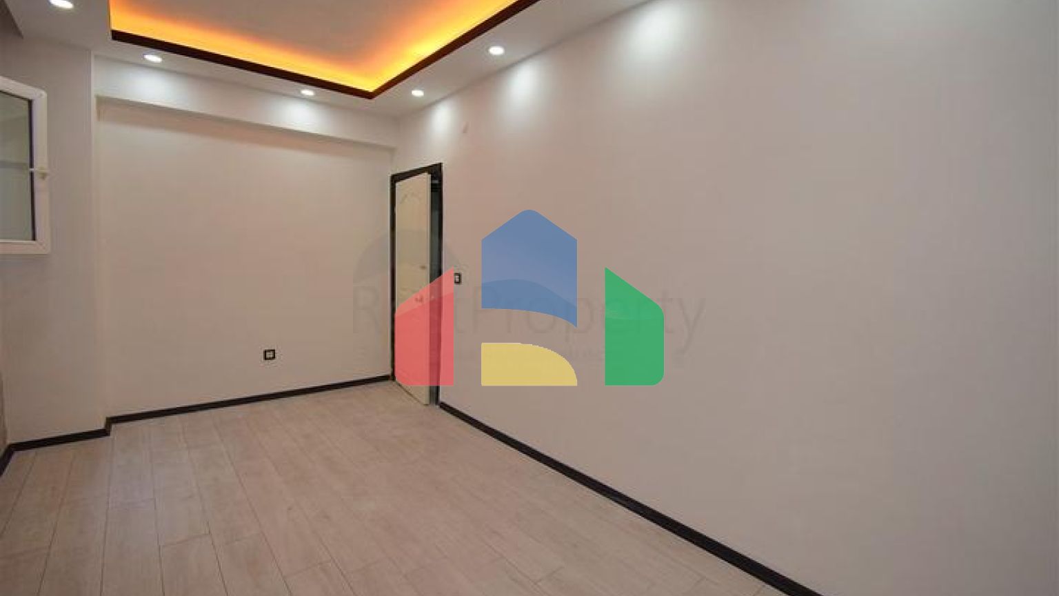 Квартира планування 3 + 1 в мікрорайоні Кизиларик - Анталія