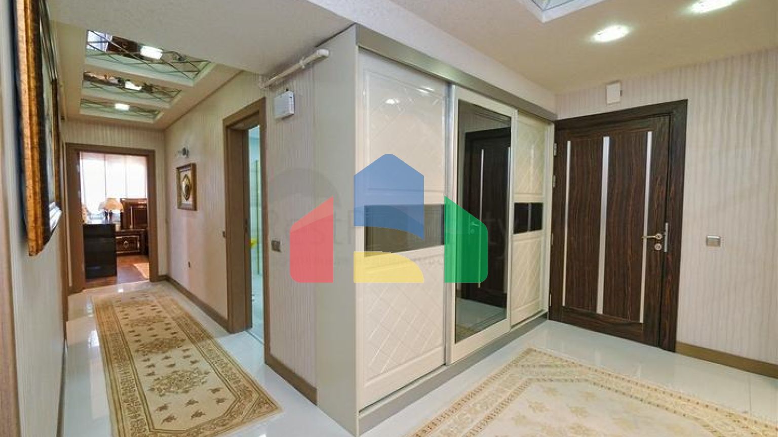 Квартира планування 3 + 1 в районі Єшилбахче міста Анталія