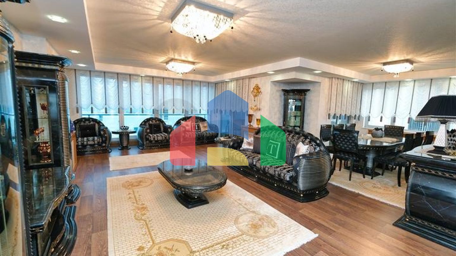 Квартира планування 3 + 1 в районі Єшилбахче міста Анталія