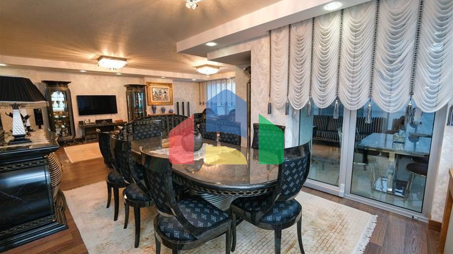 Квартира планування 3 + 1 в районі Єшилбахче міста Анталія