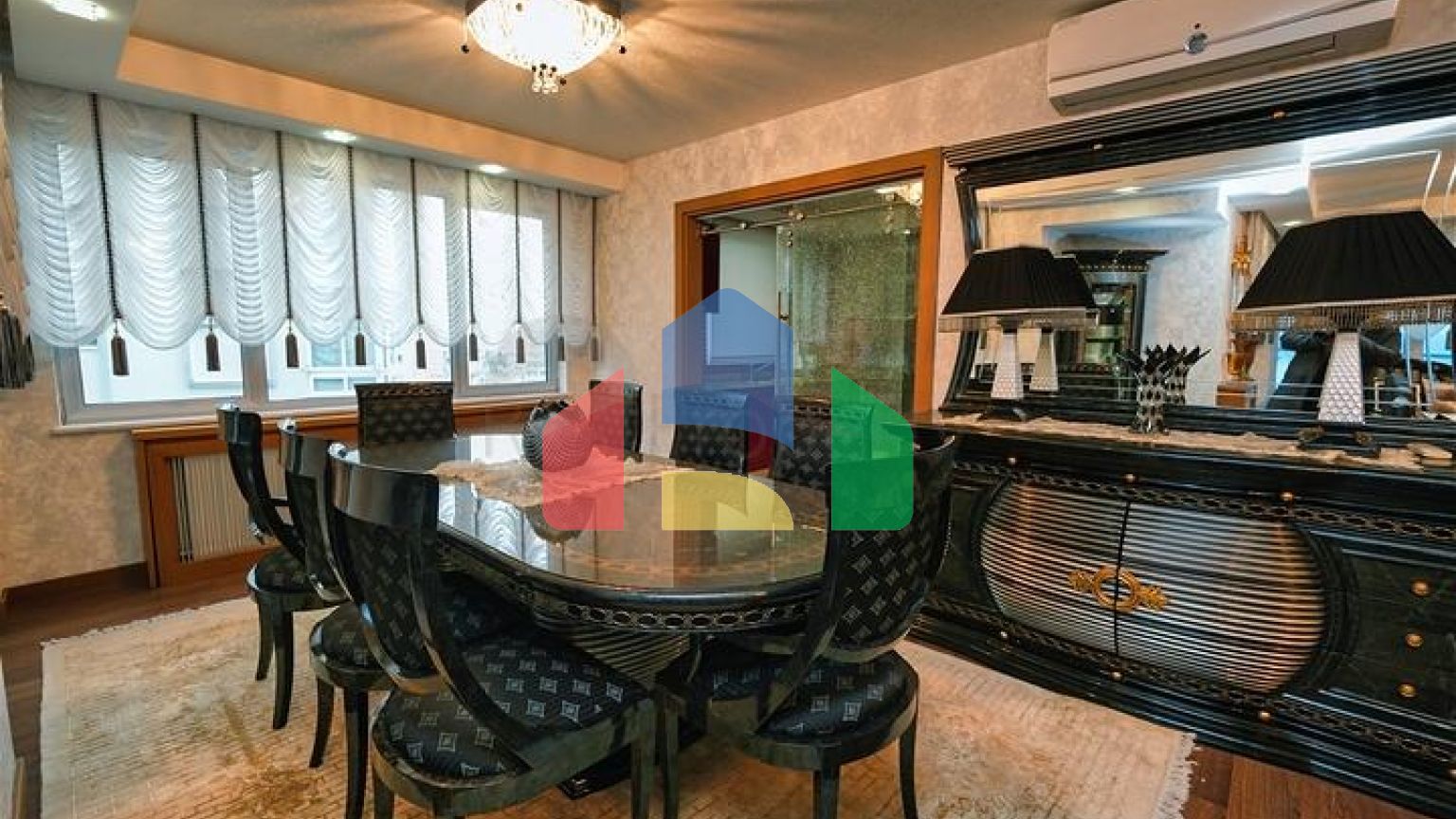 Квартира планування 3 + 1 в районі Єшилбахче міста Анталія