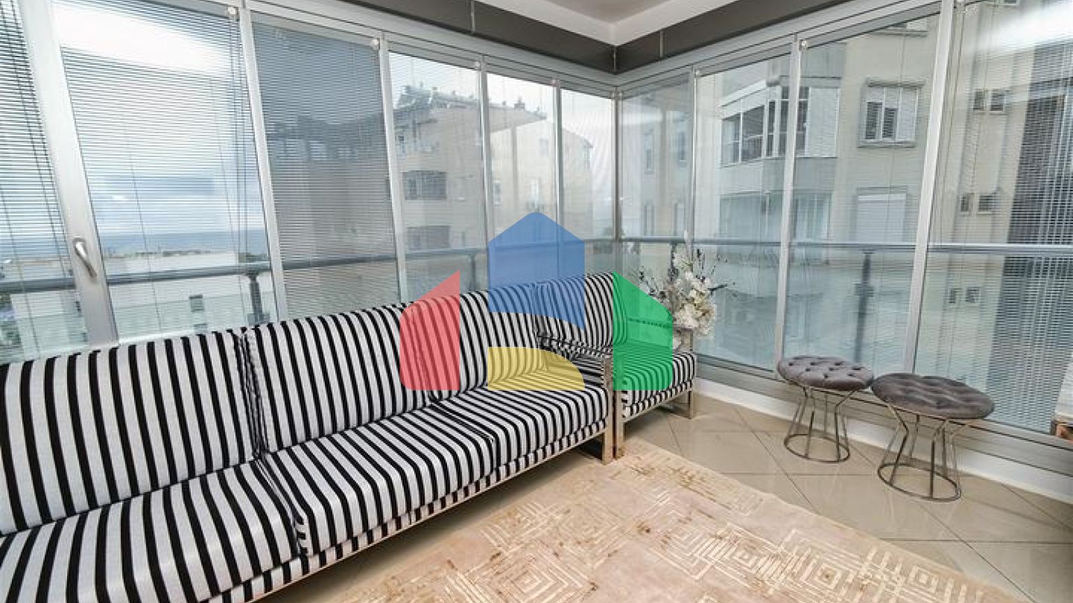 Квартира планування 3 + 1 в районі Єшилбахче міста Анталія