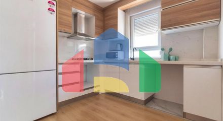 Квартира планування 2 + 1 в мікрорайоні Кизиларик - Анталія