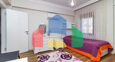 Квартира планировки 3+1 в микрорайоне Варлык - Анталия