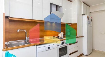 Квартира планировки 3+1 в микрорайоне Варлык - Анталия