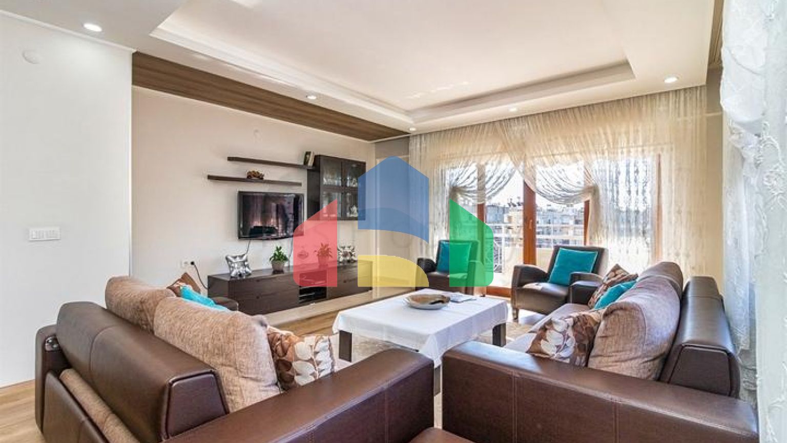 Квартира планування 3 + 1 в мікрорайоні Варлик - Анталія