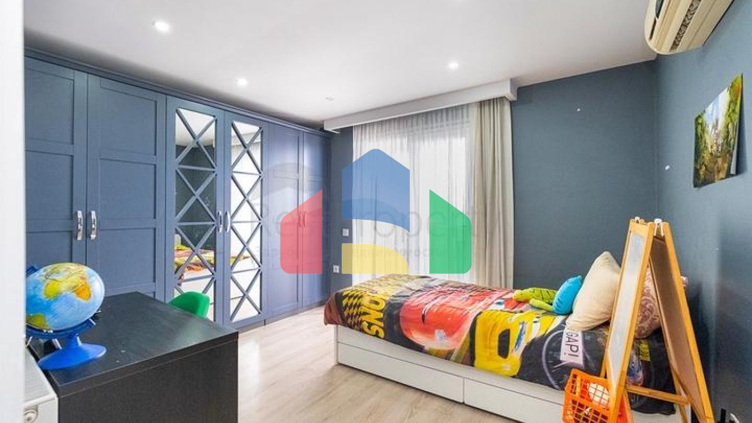 Квартира планировки 3+1 дуплекс в микрорайоне Енигюн - Анталия