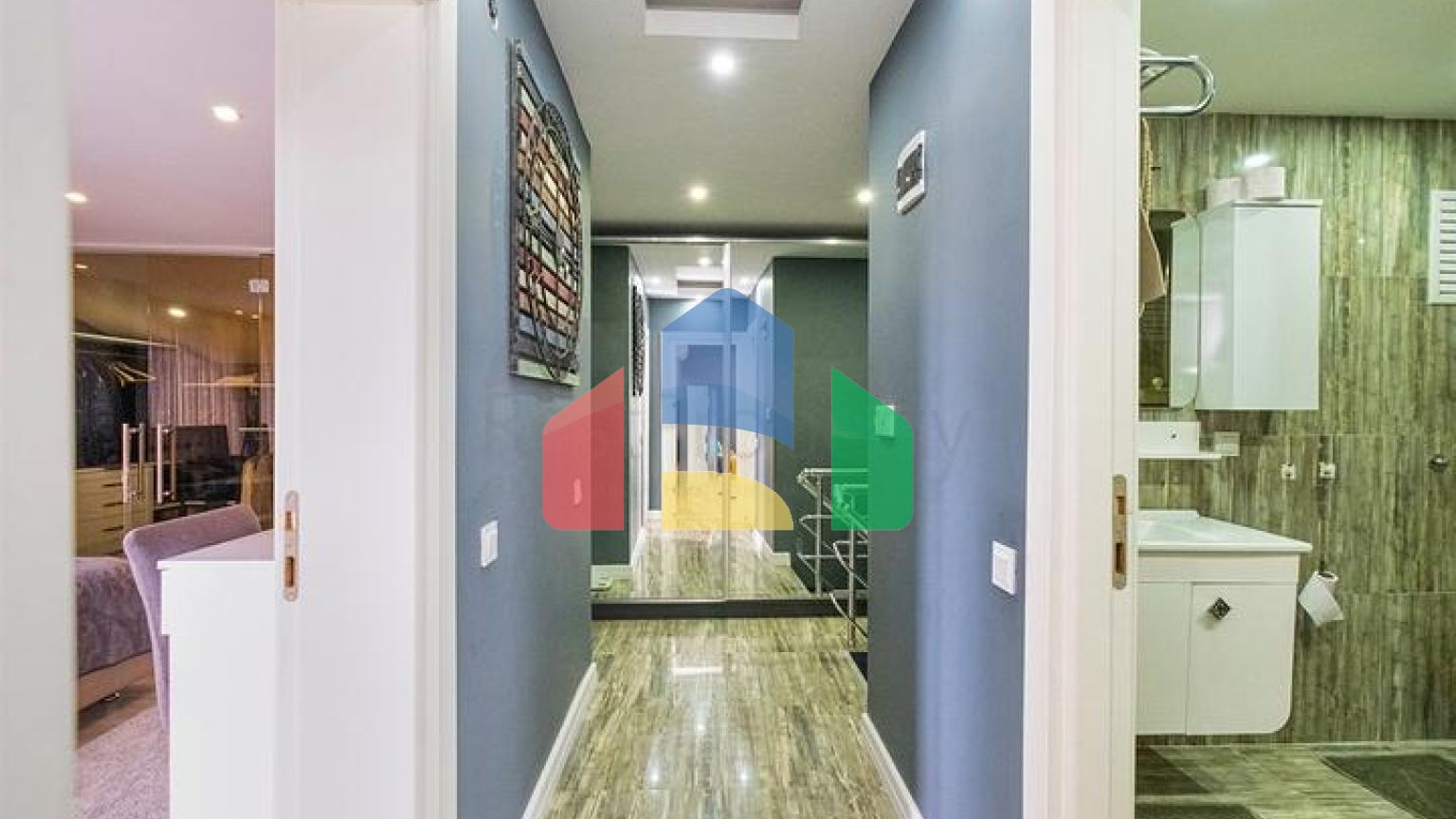 Квартира планировки 3+1 дуплекс в микрорайоне Енигюн - Анталия