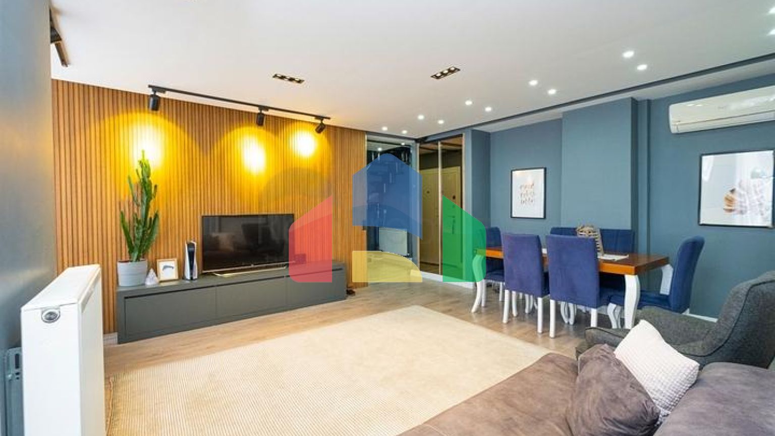 Квартира планировки 3+1 дуплекс в микрорайоне Енигюн - Анталия