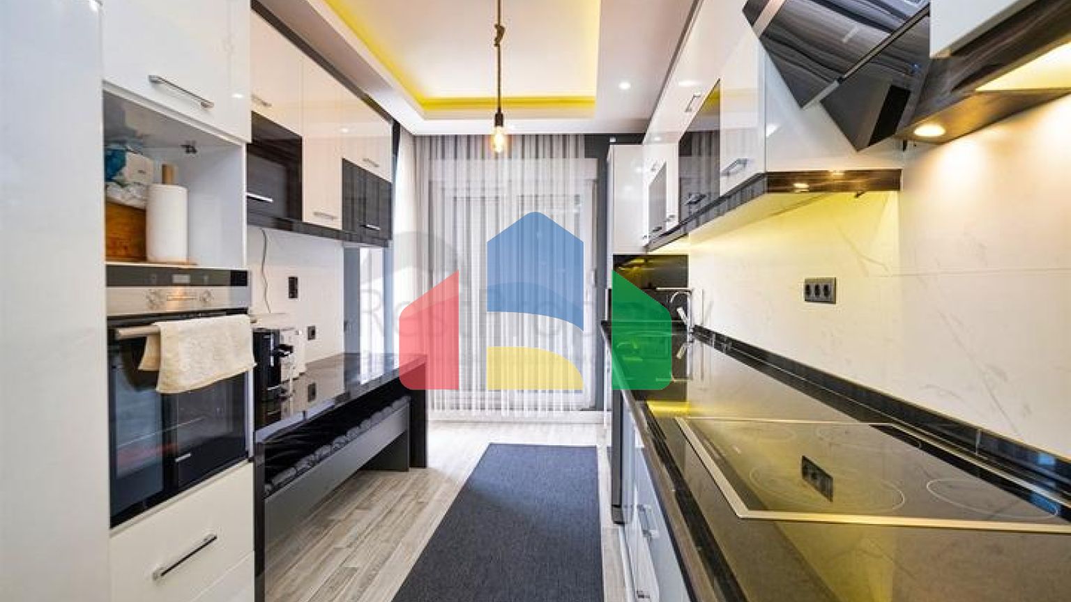 Квартира планировки 3+1 дуплекс в микрорайоне Енигюн - Анталия