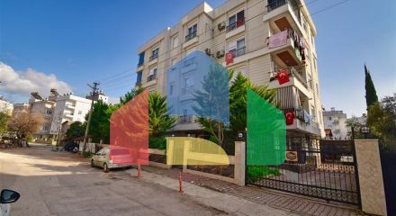 Квартира планировки 2+1 в микрорайоне Кызылтопрак - Анталия