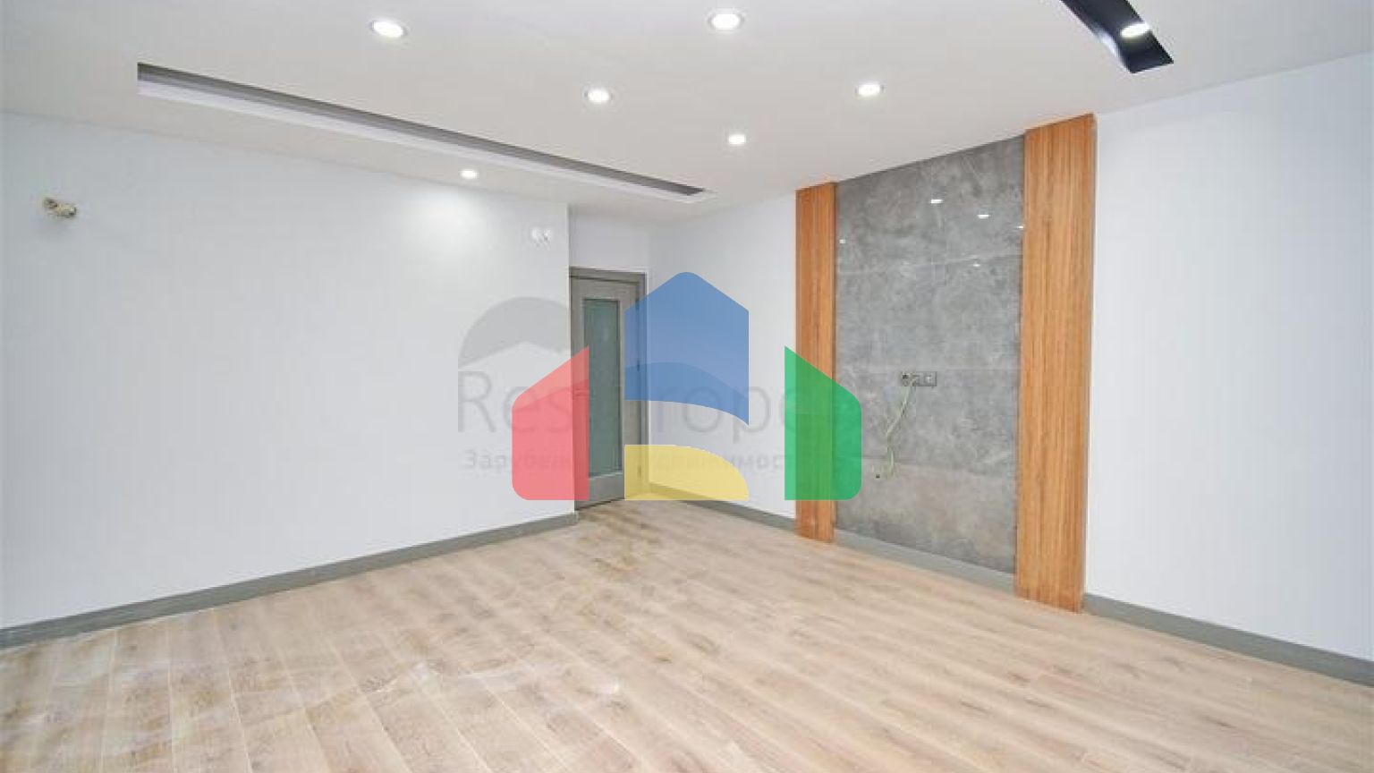 Квартира планування 3 + 1 в центрі міста Анталія