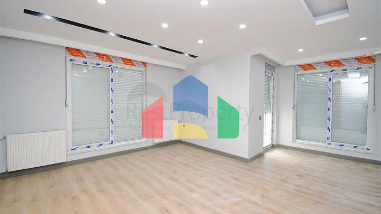 Квартира планування 3 + 1 в центрі міста Анталія