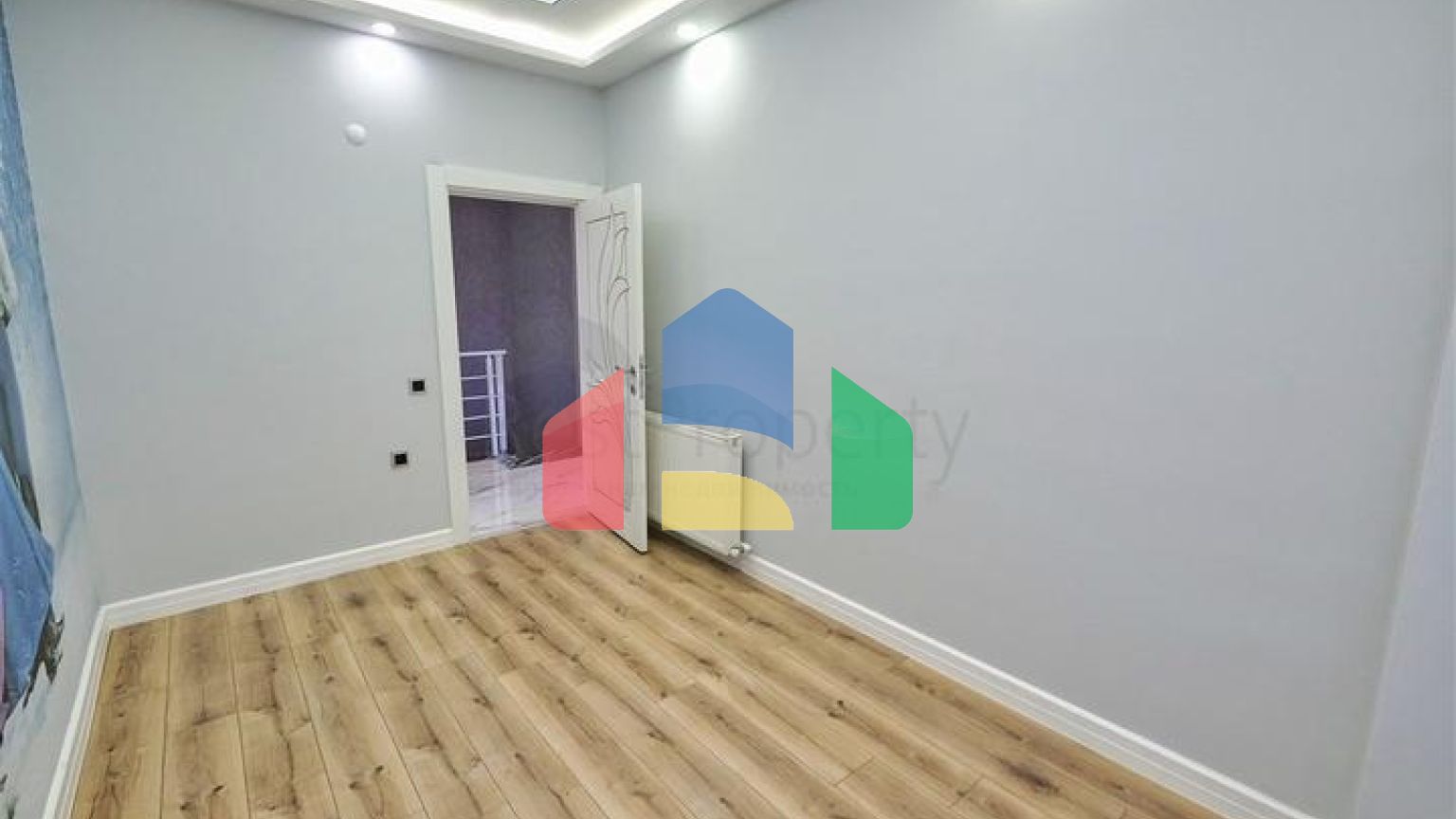 Квартира планування 4 + 1 дуплекс в центрі міста Анталія