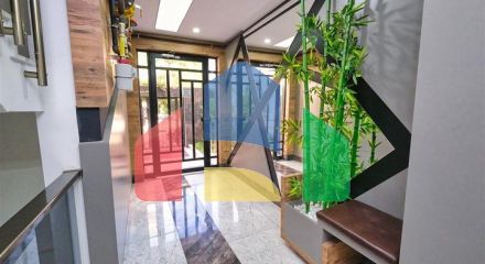 Квартира планування 4 + 1 дуплекс в центрі міста Анталія