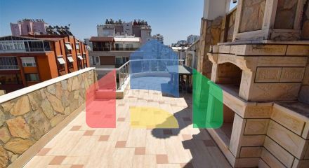 Квартира планування 6 + 2 дуплекс в центрі міста Анталія