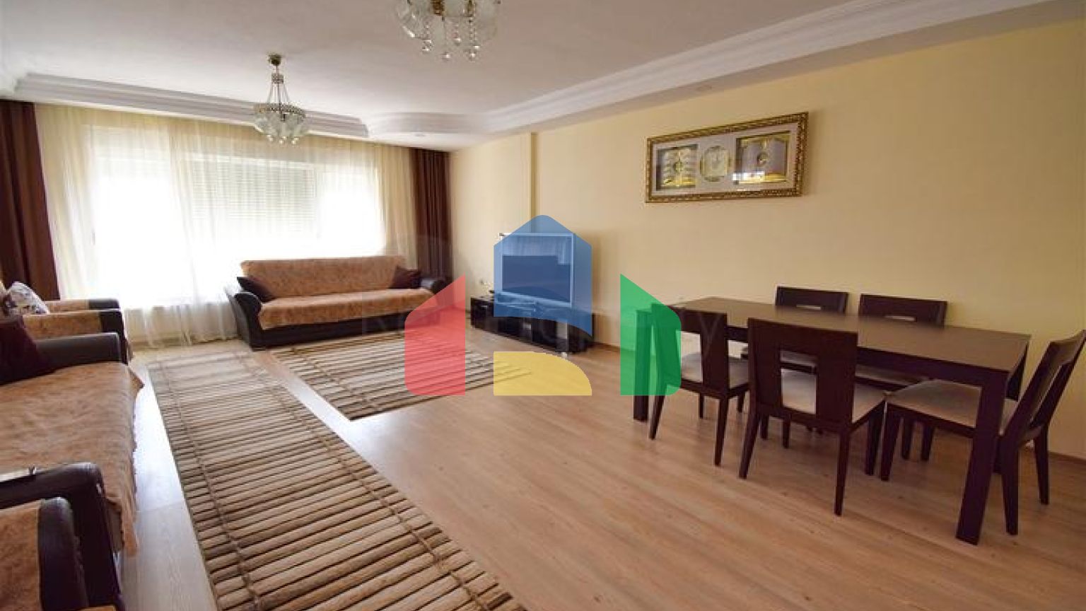 Квартира планування 6 + 2 дуплекс в центрі міста Анталія