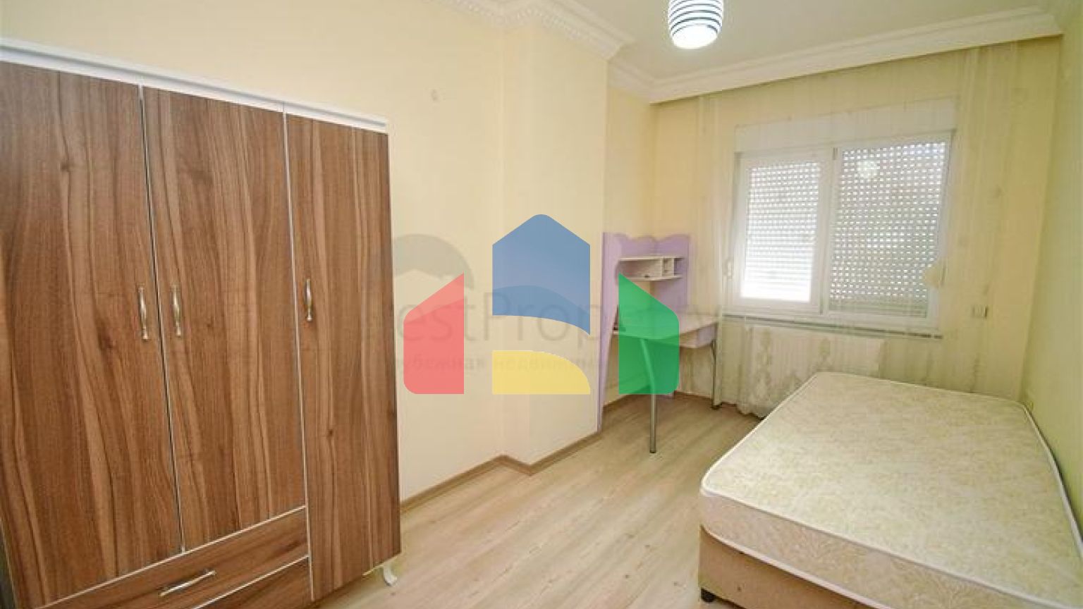 Квартира планування 6 + 2 дуплекс в центрі міста Анталія