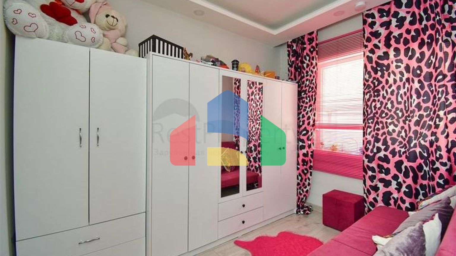 Квартира планування 2 + 1 в мікрорайоні Гювенлік - Анталія