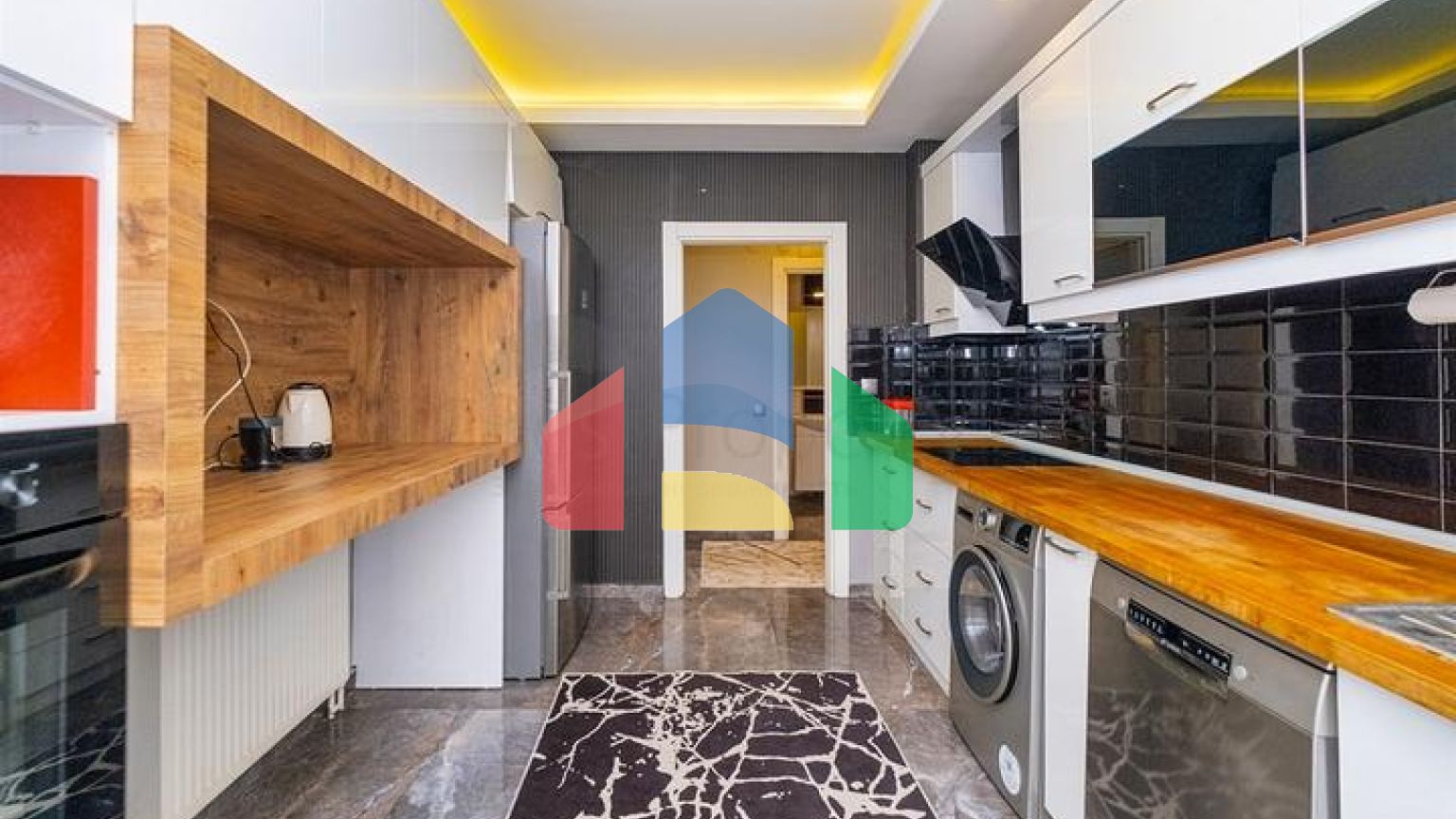 Квартира планування 4 + 1 дуплекс в мікрорайоні Кизиларик-Анталія