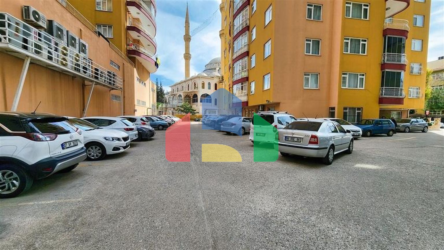 Квартира планування 3 + 1 в мікрорайоні Торослар - Анталія