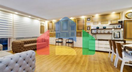 Квартира планування 3 + 1 в центрі міста Анталія