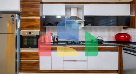 Квартира планировки 3+1 в центре города Анталия