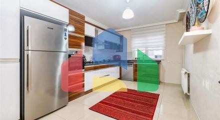 Квартира планировки 3+1 в центре города Анталия