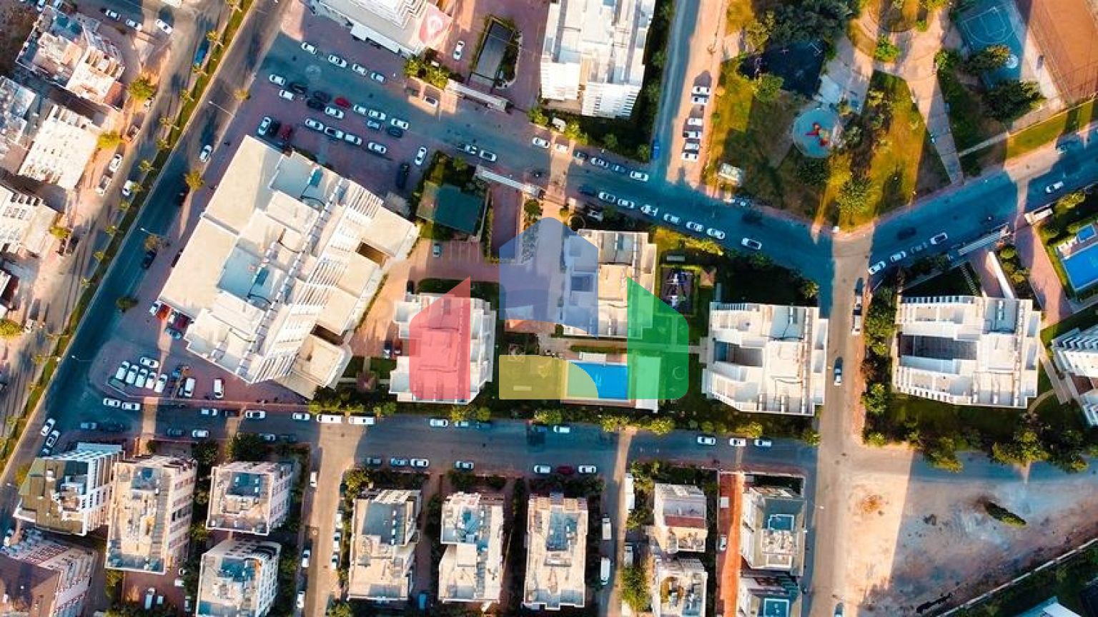 Квартира планировки 3+1 в центре города Анталия