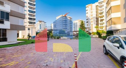 Квартира планировки 3+1 в центре города Анталия